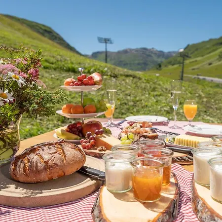 Sporthotel Enzian Hotel Zuers