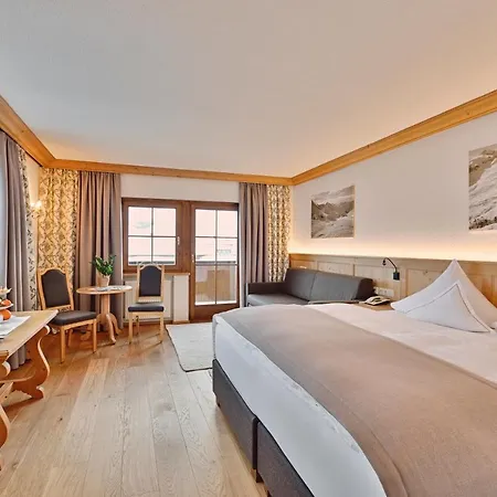 Enzian Hotel Zürs